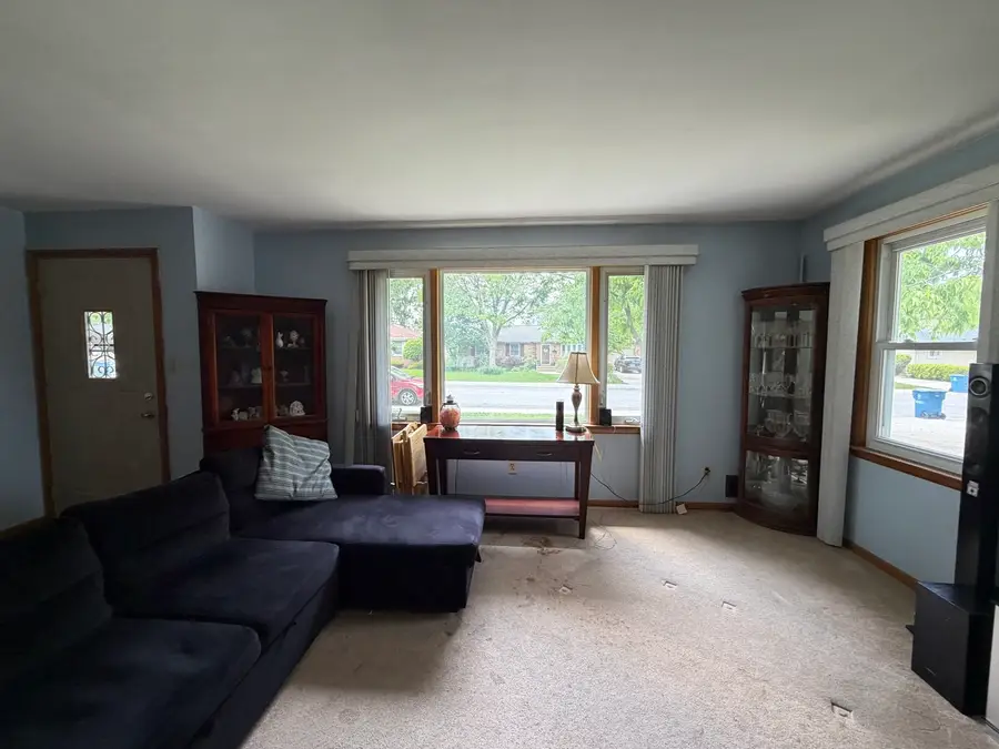 460 Dennis Avenue, Bradley, IL 60915 - #2