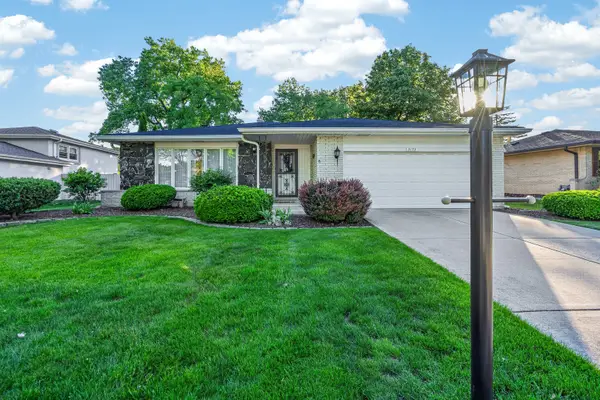 3173 Grandview Place, Darien, IL 60561