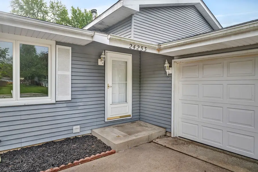 24253 S Edwin Drive, Channahon, IL 60410 - #3