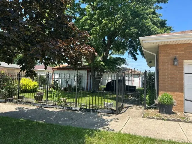 12764 S Ada Street, Calumet Park, IL 60827 - #2