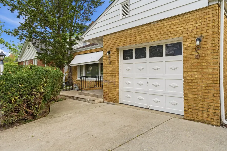 306 W Lonnquist Boulevard, Mount Prospect, IL 60056 - #2
