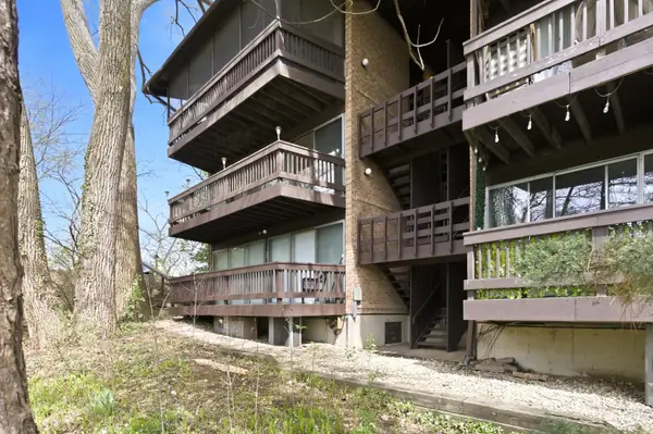 5511 E Lake Drive #D, Lisle, IL 60532