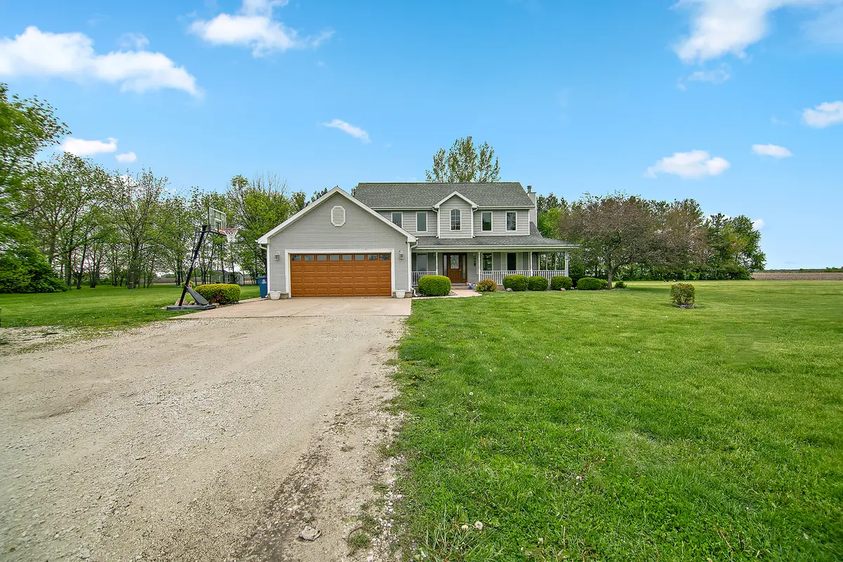 17709 W State Rte 17, Reddick, IL 60961 - #1