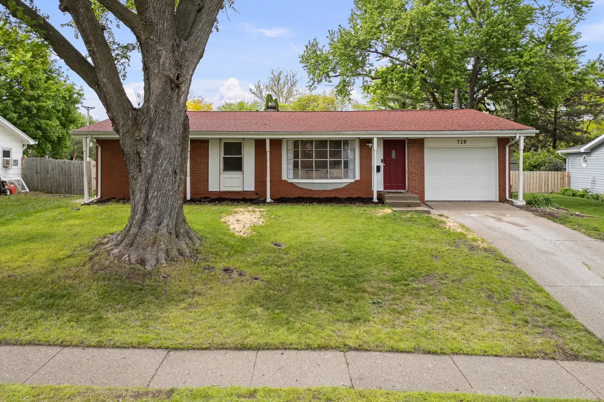 728 Westerfield Road, Davenport, IA 52806 - #1
