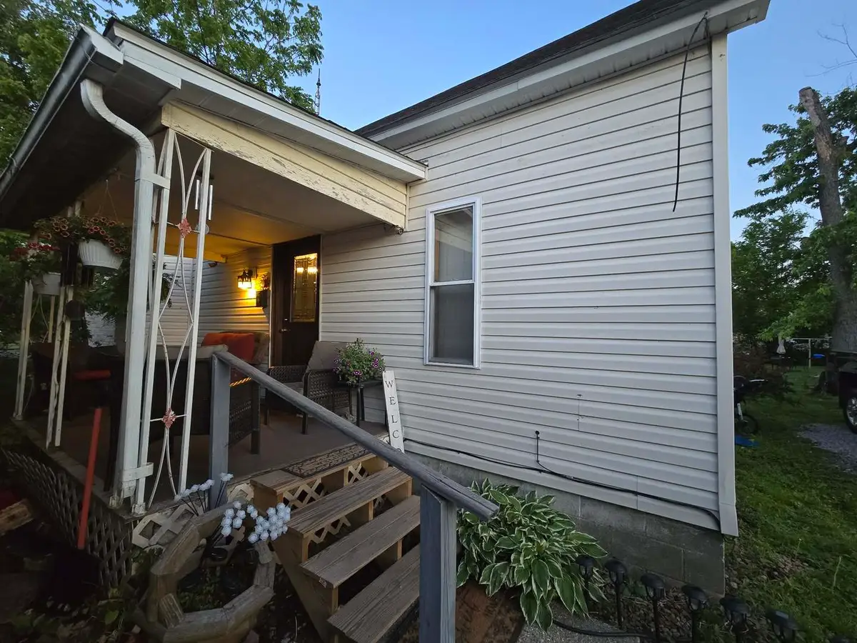 505 South Hancock Street, McLeansboro, IL 62859 - #1