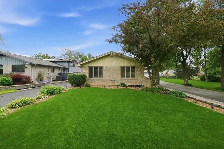 15415 Laramie Avenue, Oak Forest, IL 60452 - #2