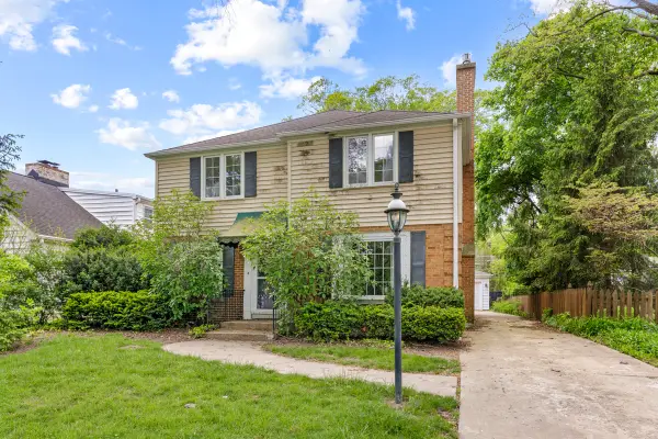640 S Beverly Lane, Arlington Heights, IL 60005