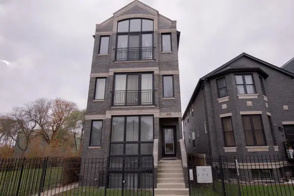 3938 S Wells Street #2, Chicago, IL 60609