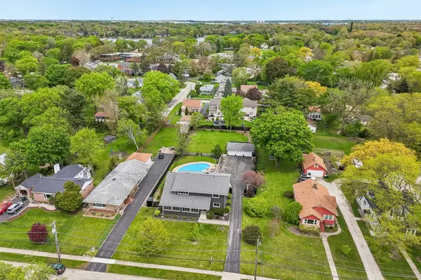 128 W Park Street, Mundelein, IL 60060