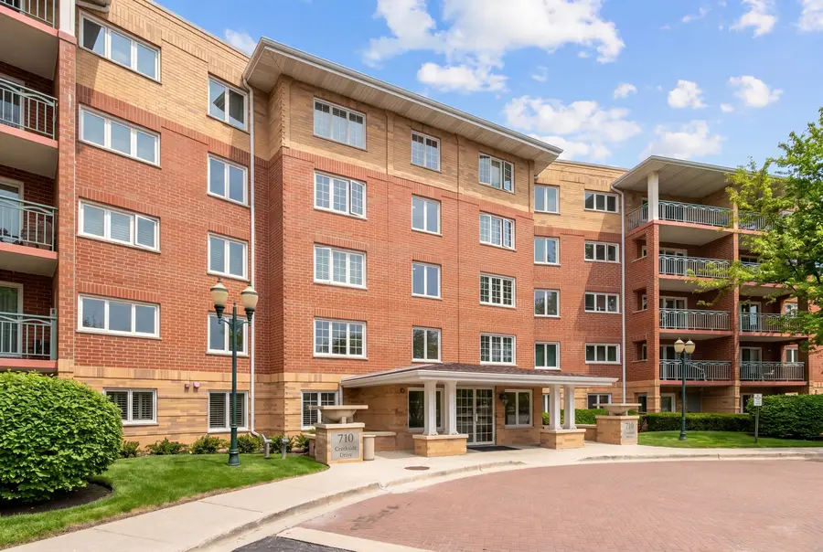 710 Creekside Drive #302, Mount Prospect, IL 60056 - #2
