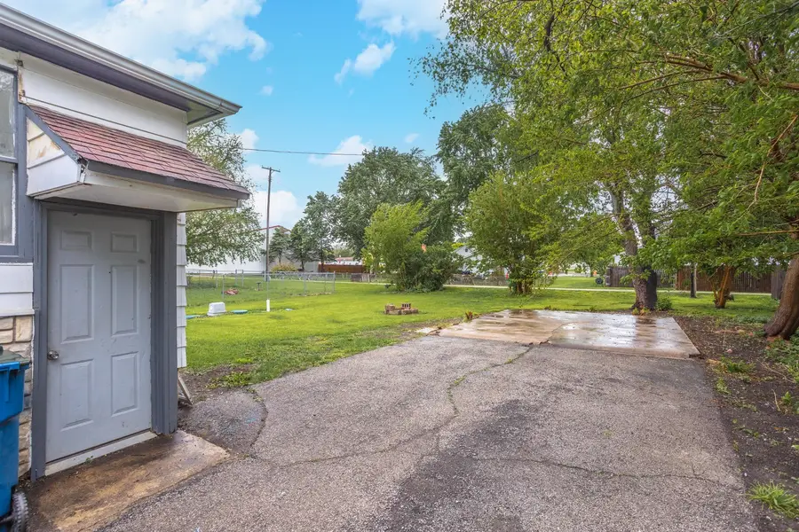 125 E Jackson Street, Cullom, IL 60929 - #3