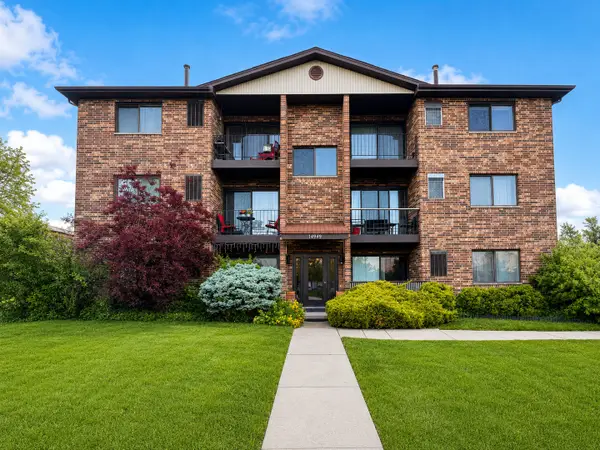 14949 Lakeview Drive #102, Orland Park, IL 60462