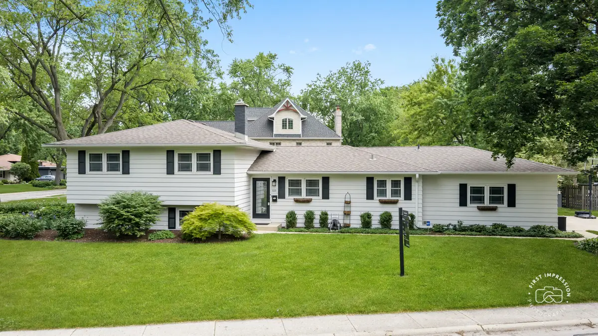 325 Hemlock Lane, Naperville, IL 60540 - #1