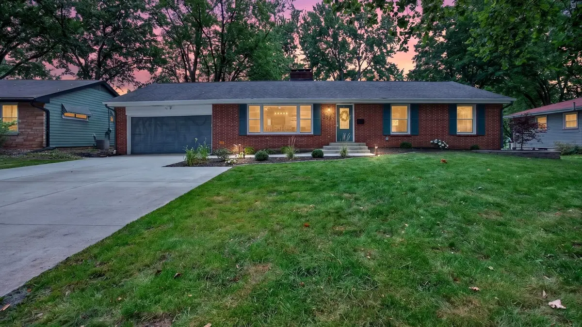 1402 Maplewood Drive, Normal, IL 61761 - #1