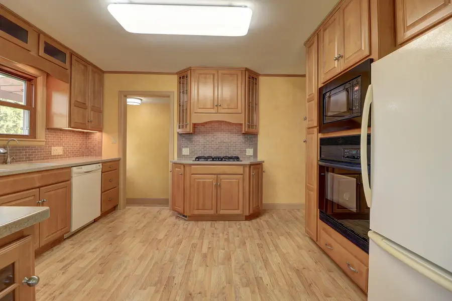 313 W 2nd Street, Prophetstown, IL 61277 - #3