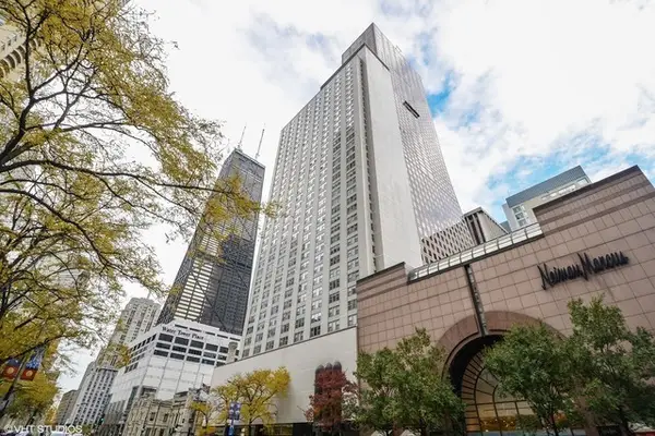 777 N Michigan Avenue #3502, Chicago, IL 60611