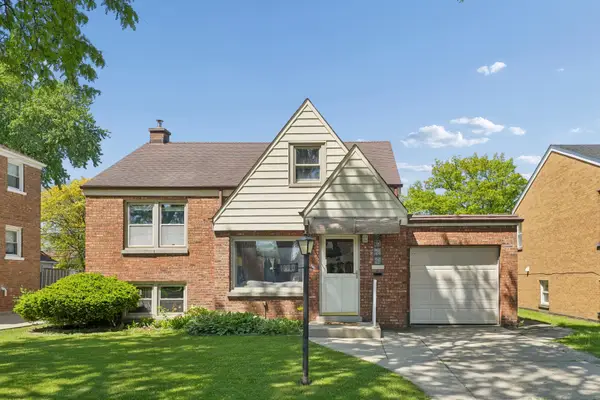 1800 Buckingham Avenue, Westchester, IL 60154