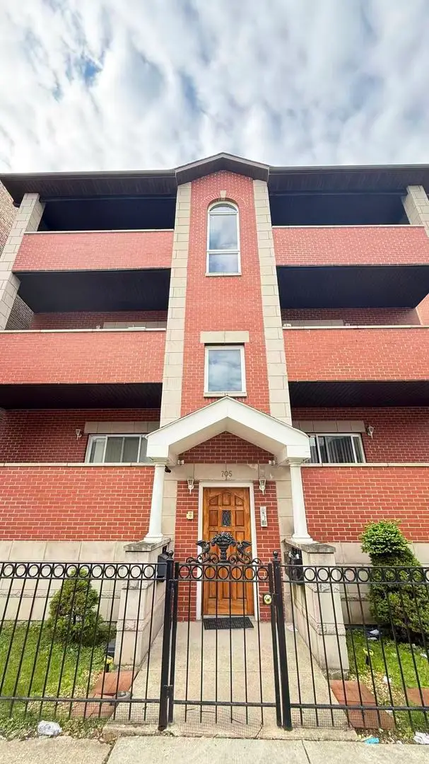 705 W 31st Street #2W, Chicago, IL 60616 - #1