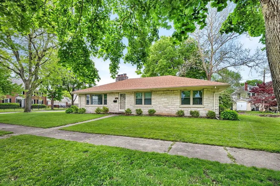 627 E Main Street, Morris, IL 60450 - #2