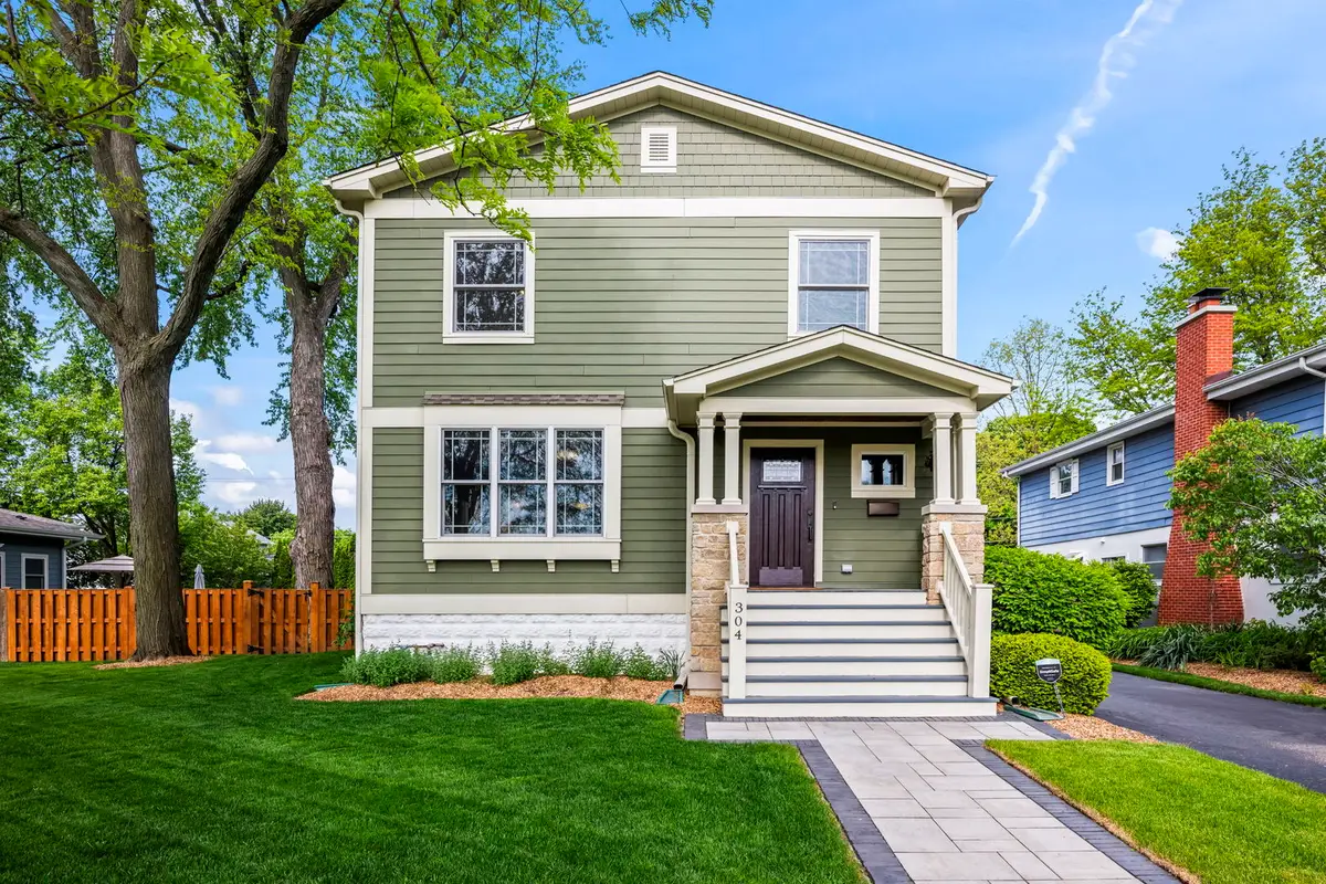 304 S Mitchell Avenue, Arlington Heights, IL 60005 - #1