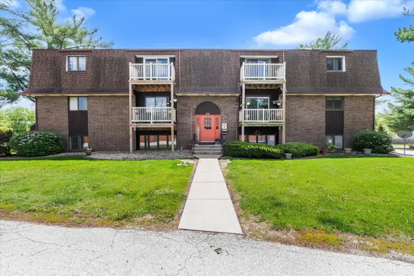1249 48th Avenue #16, East Moline, IL 61244