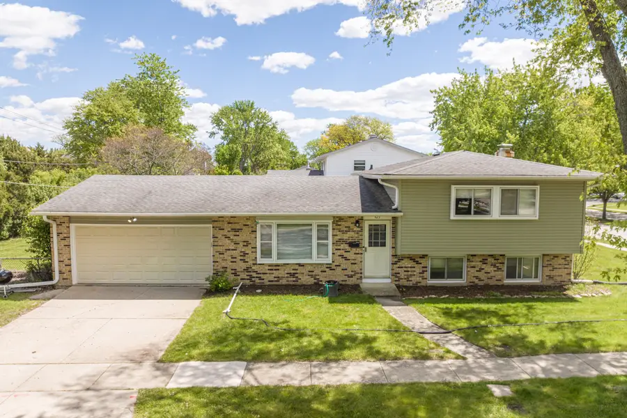 425 Lisa Lane, Streamwood, IL 60107 - #2