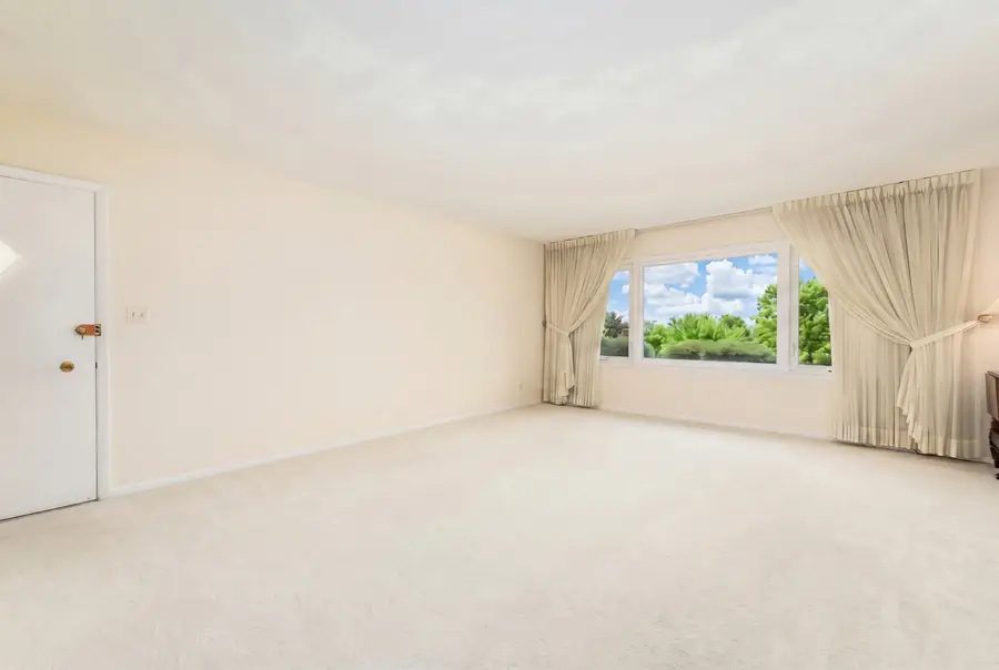 860 N Merrill Street, Park Ridge, IL 60068 - #3