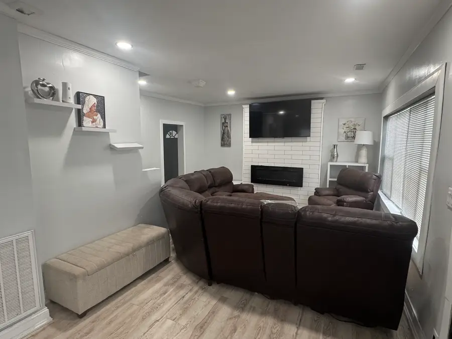 13910 Lincoln Avenue, Dolton, IL 60419 - #2