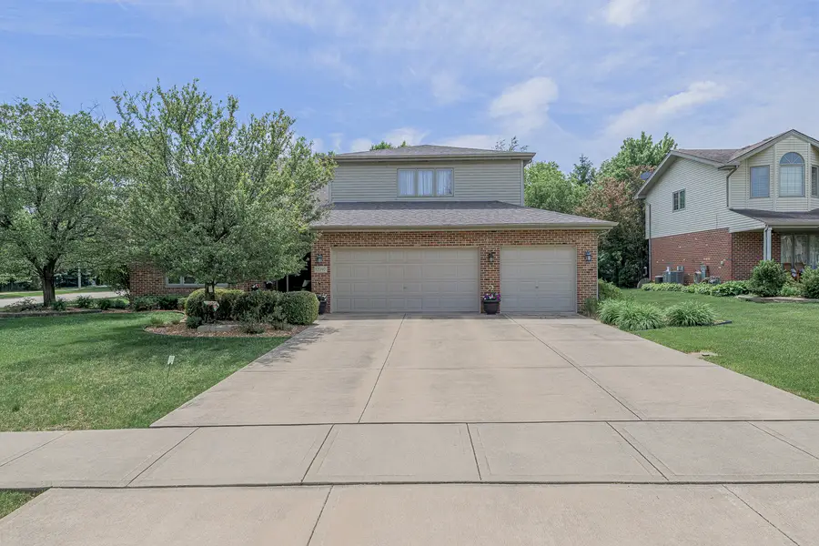 12097 Heinecke Drive, Mokena, IL 60448 - #2