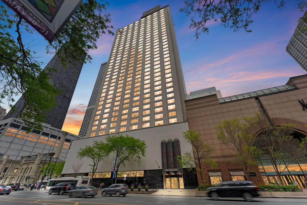777 N Michigan Avenue #2105, Chicago, IL 60611 - #1