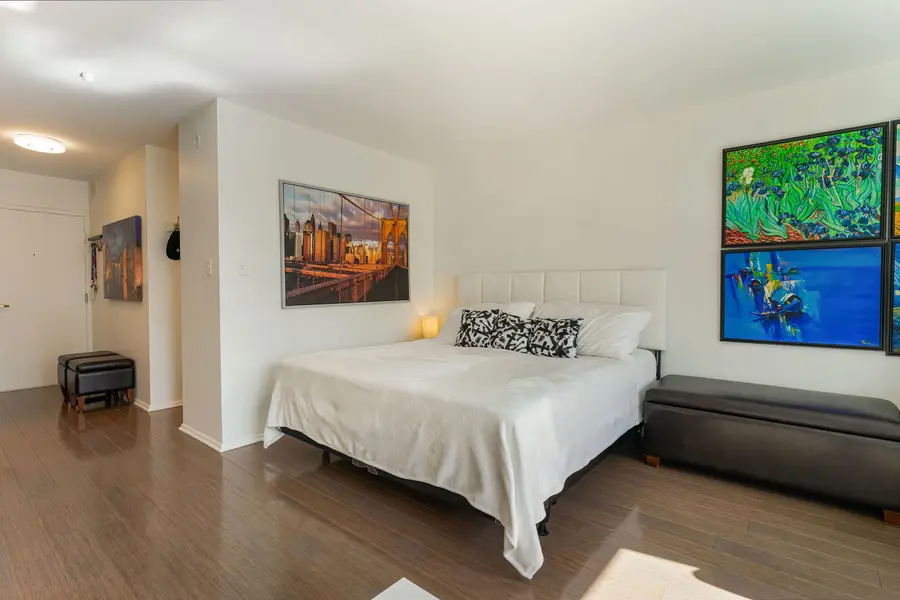 777 N Michigan Avenue #2105, Chicago, IL 60611 - #3
