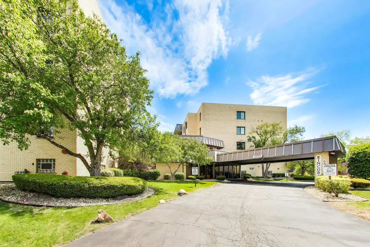 5840 W 104th Street #415, Oak Lawn, IL 60453 - #1