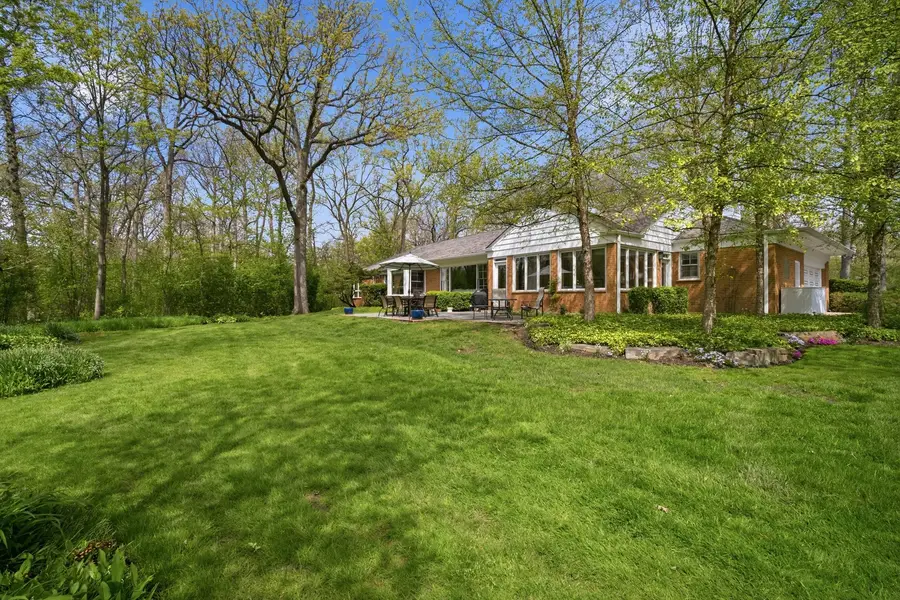 880 Hiawatha Lane, Riverwoods, IL 60015 - #3