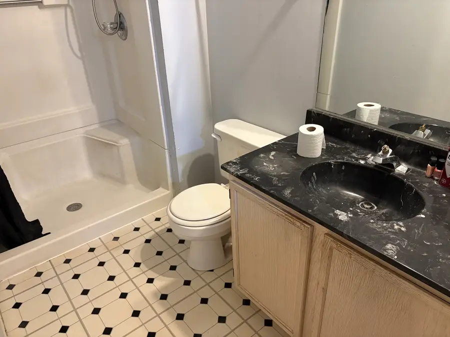 12235 Fairway Circle #A, Blue Island, IL 60406 - #3