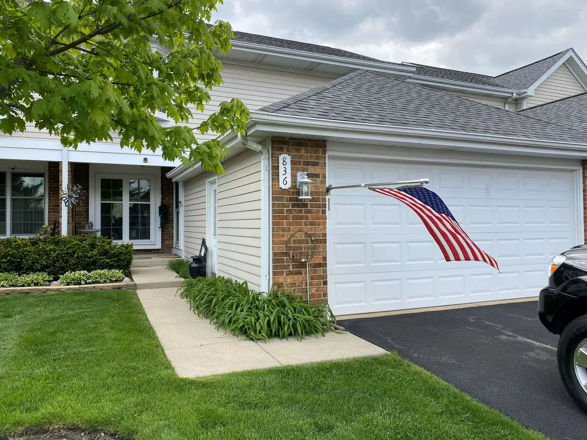 836 Golf Course Road, Crystal Lake, IL 60014 - #1