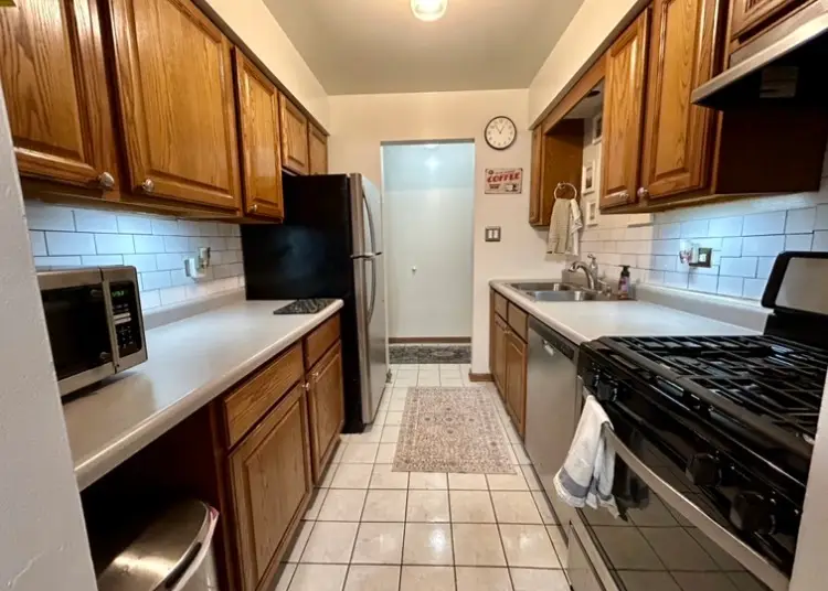 15801 Peggy Lane #1, Oak Forest, IL 60452 - #2