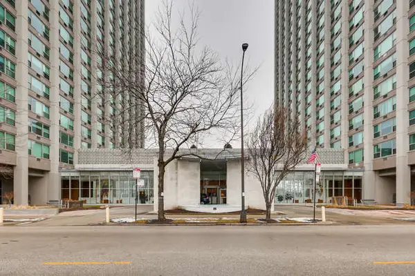 3600 N Lake Shore Drive #710, Chicago, IL 60613