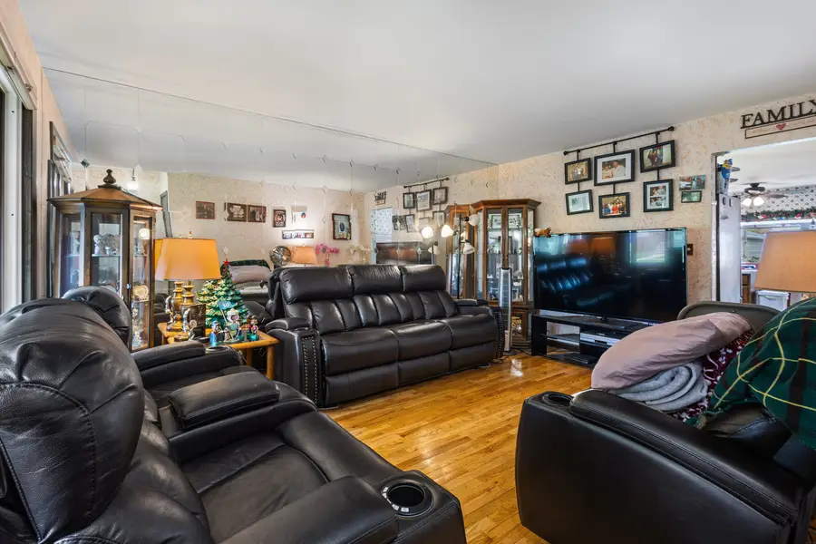 3238 N Pittsburgh Avenue, Chicago, IL 60634 - #3