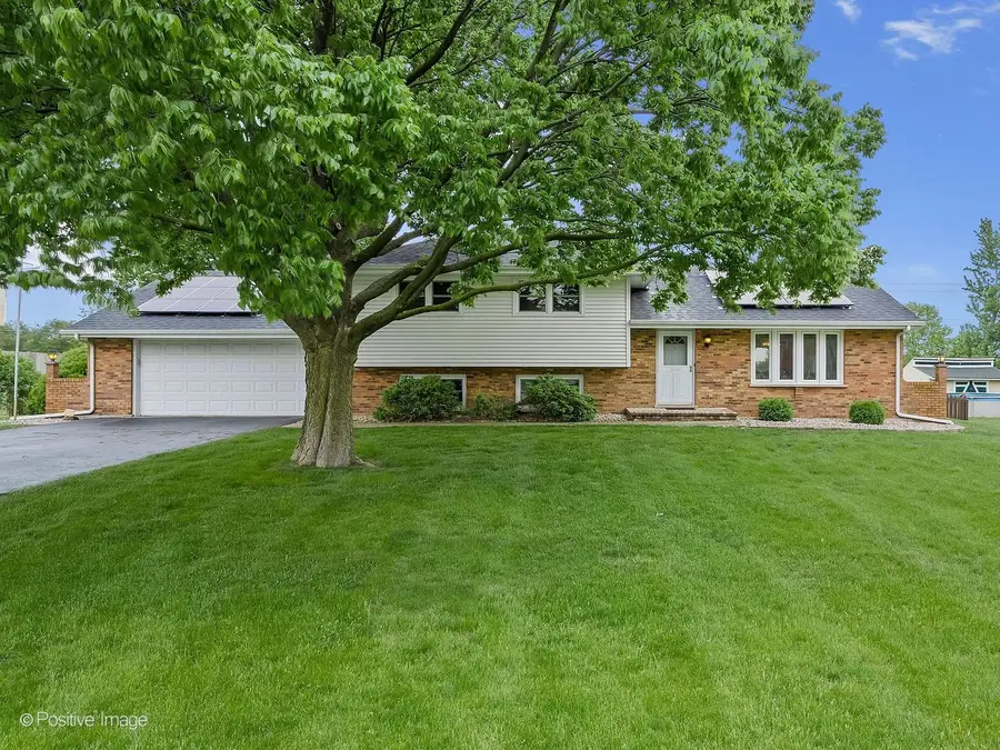 28W776 Wagner Road, Naperville, IL 60564 - #2