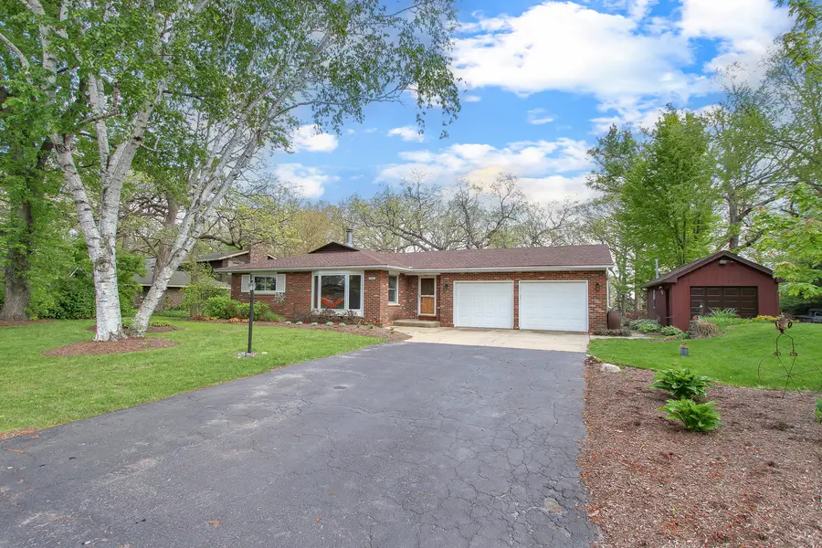 39W609 Lori Lane, Elgin, IL 60124 - #2
