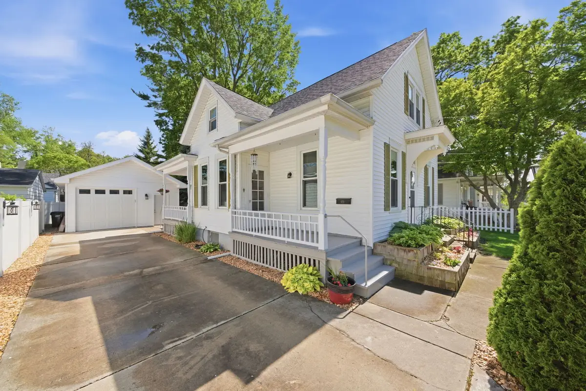 1307 Illinois Avenue, Ottawa, IL 61350 - #1