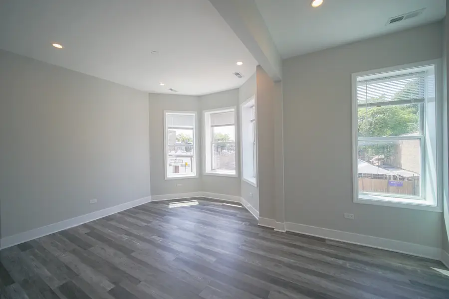 6333 S Racine Avenue, Chicago, IL 60636 - #3