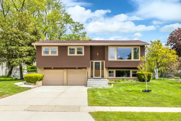 1410 W Jo Ann Lane, Addison, IL 60101