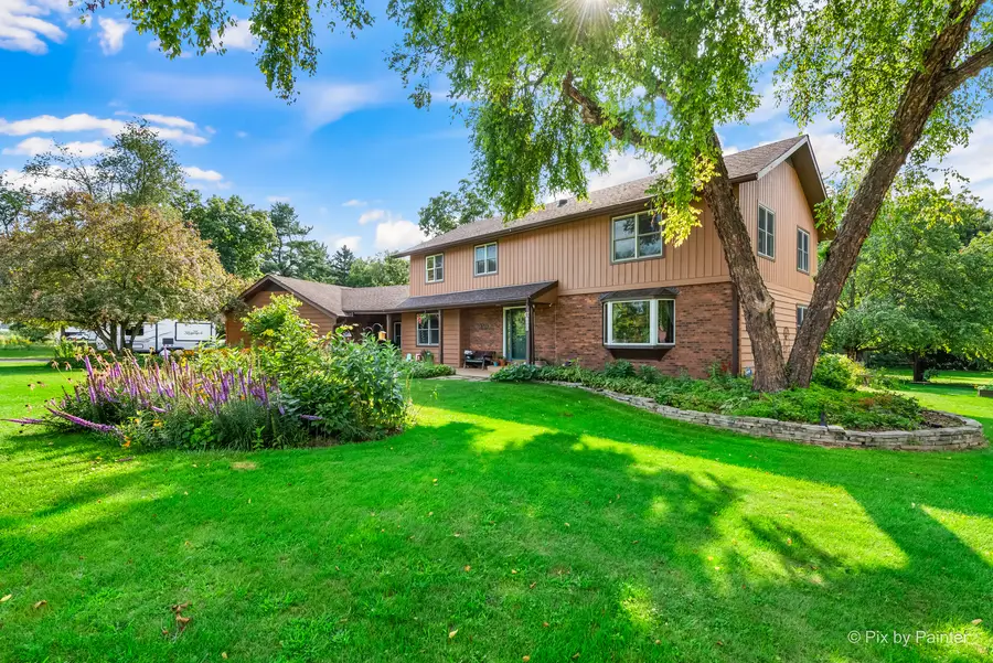 3305 Cardinal Lane, Woodstock, IL 60098 - #2