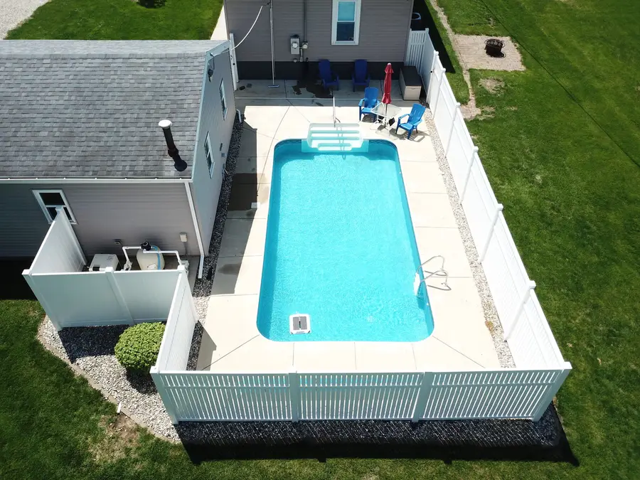 301 W 2nd Street, Gilman, IL 60938 - #3
