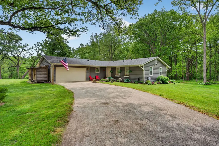 43W239 Hazelwood Trail, Saint Charles, IL 60175 - #2