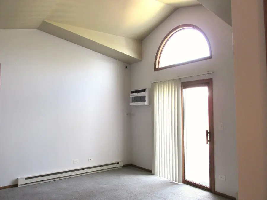 1350 Cunat Court #2D, Lake In The Hills, IL 60156 - #3