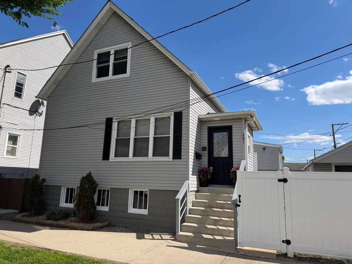 701 W 46th Street, Chicago, IL 60609 - #1