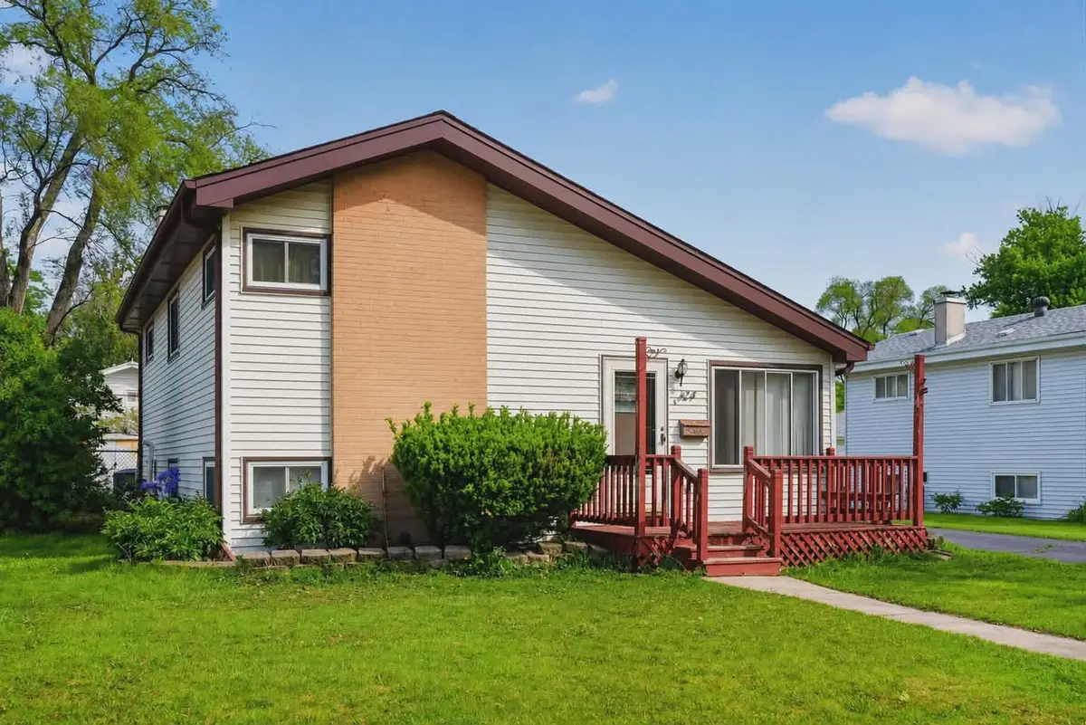 624 W Merle Avenue, Villa Park, IL 60181 - #1