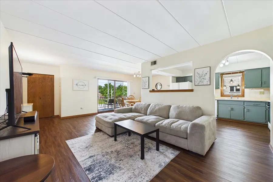 17979 Oak Park Avenue #2N, Tinley Park, IL 60477 - #3